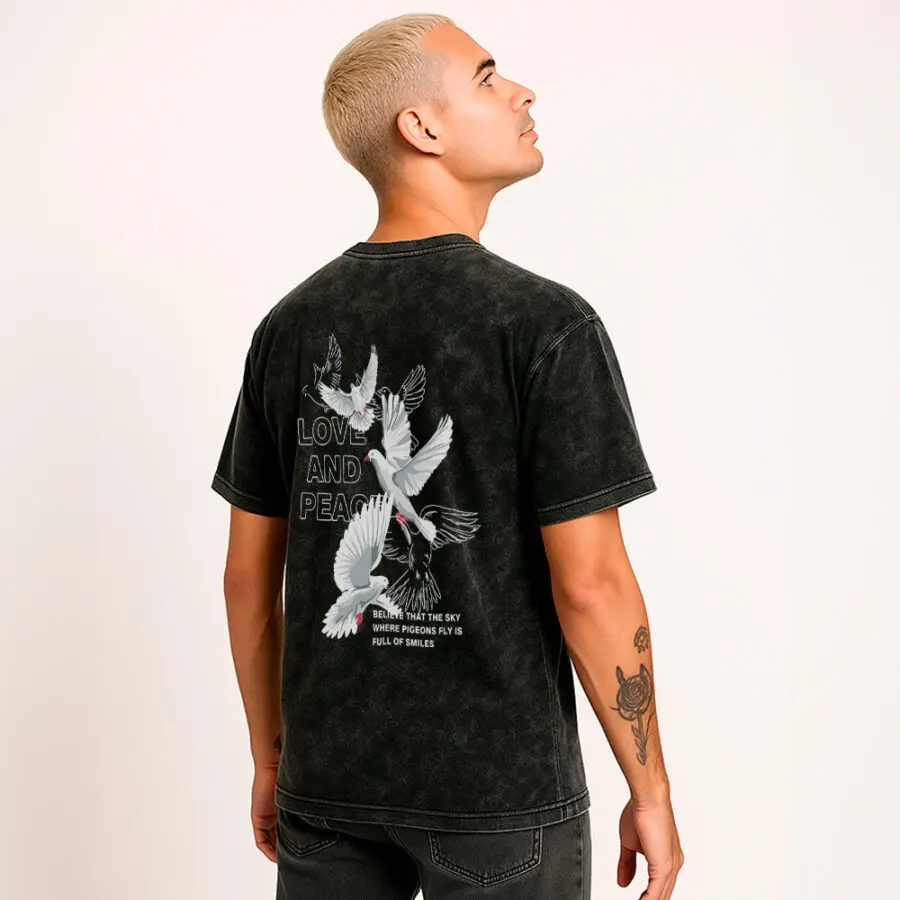 Remera Acid Wash Love and peace