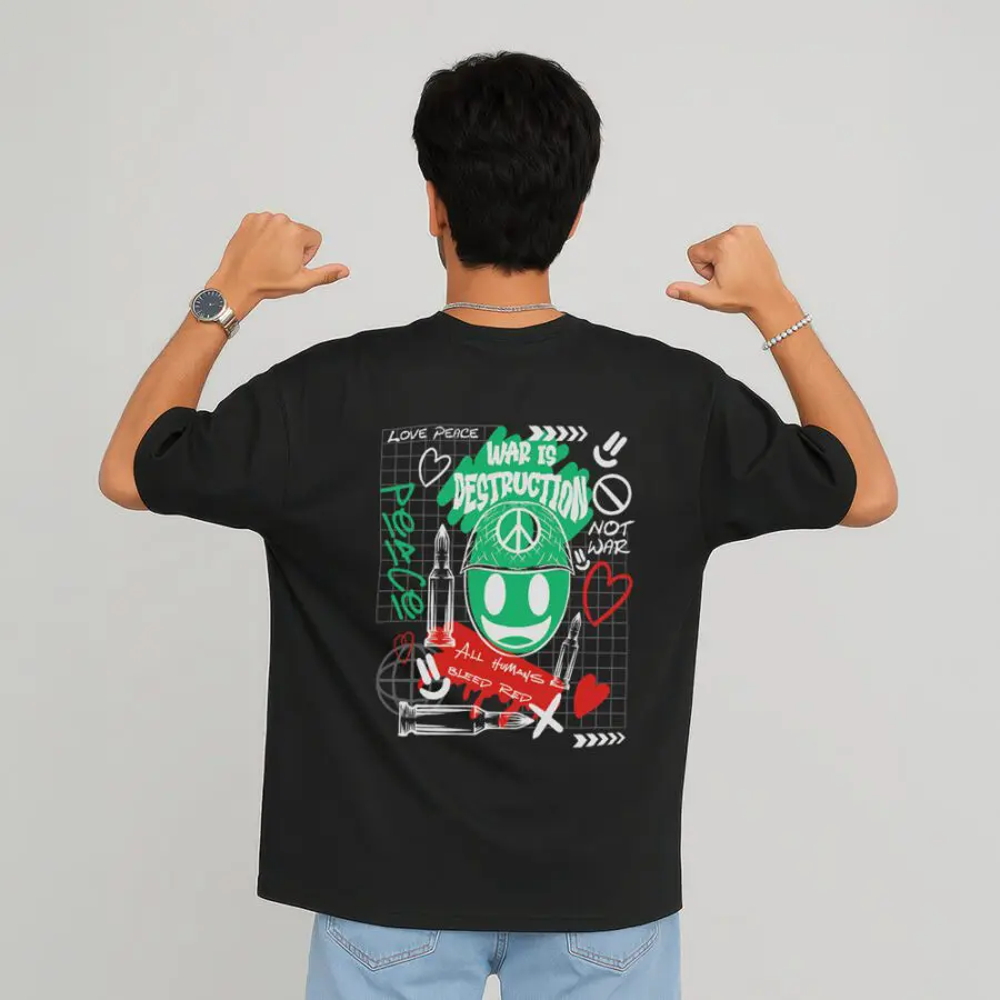 Remera de War is Destruction