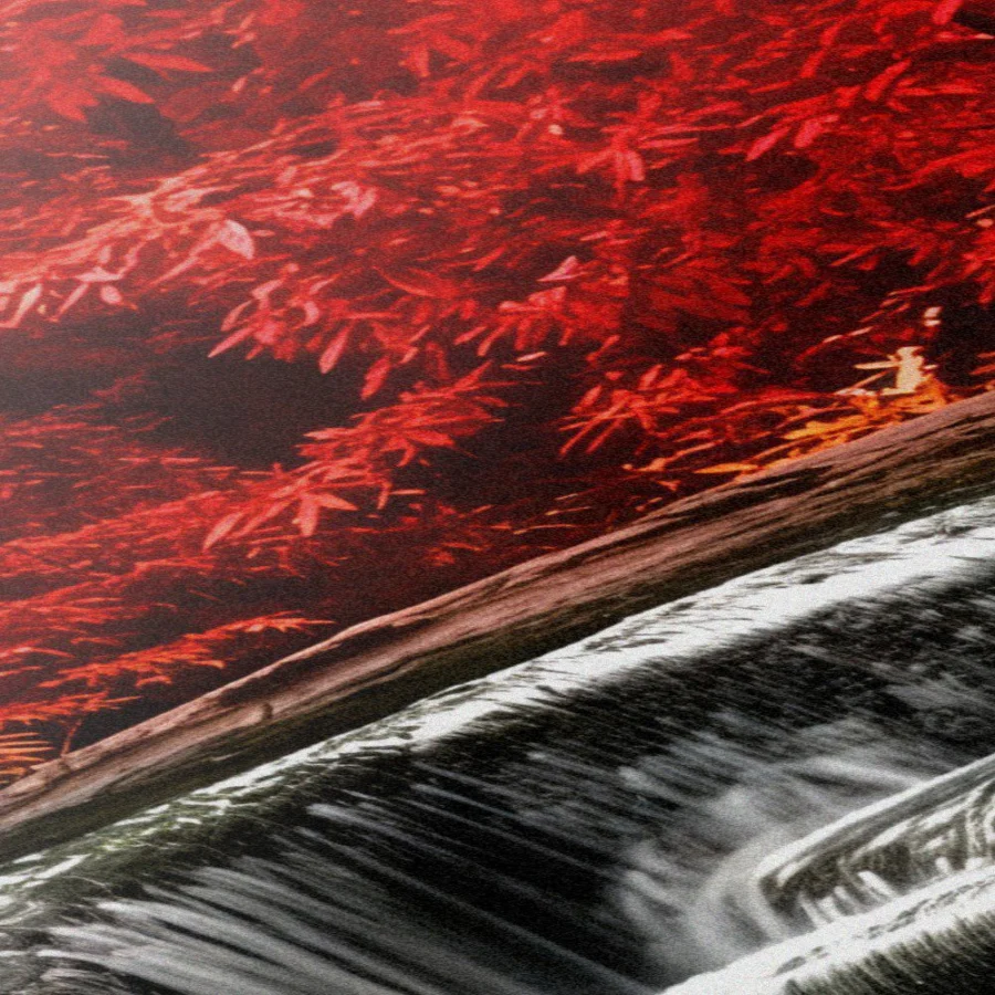Mural Tríptico Cascada Roja